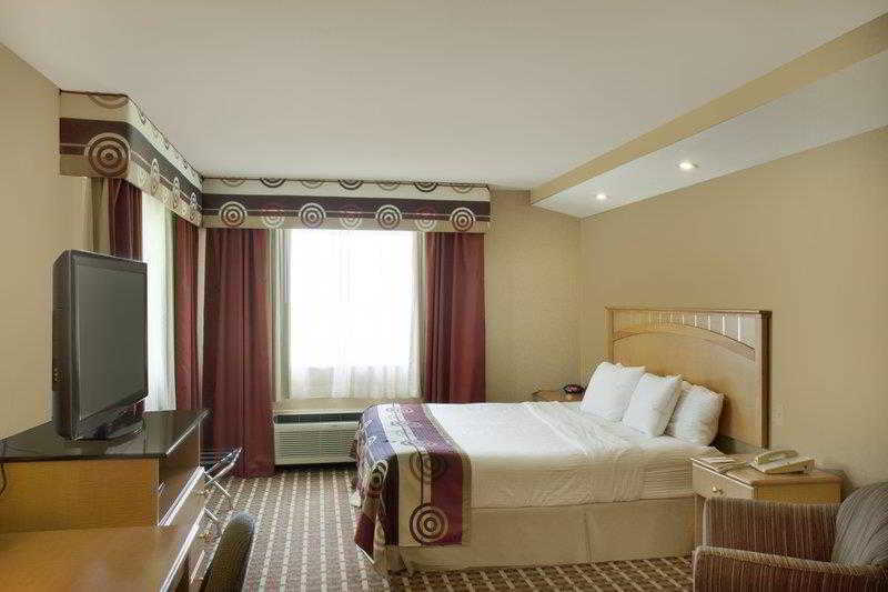 Western 3*